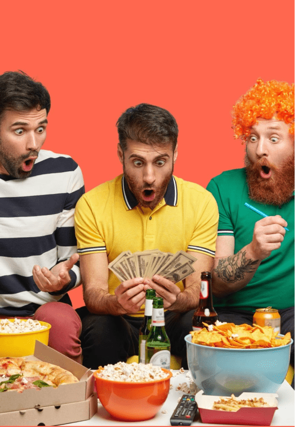 grupo de amigos celebrando que se han ahorrado dinero en su fianza